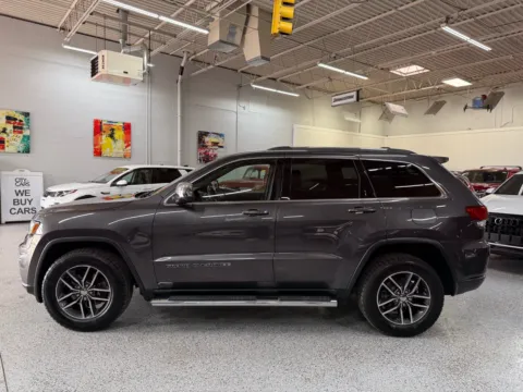 Photos of 2018 Jeep Grand Cherokee Laredo E 4x4 for sale in Troy, MI at City of Cars