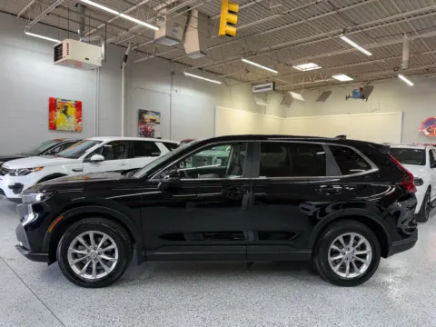 Photos of 2023 Honda CR-V EX-L AWD for sale in Troy, MI at City of Cars