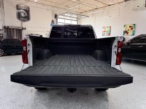 More photos of 2023 Chevrolet Silverado 1500 4WD Crew Cab Short Bed ZR2 at City of Cars, MI