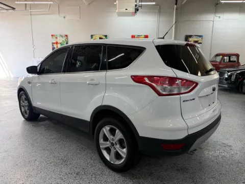 Another view of 2016 Ford Escape SE for sale in Troy, MI at City of Cars