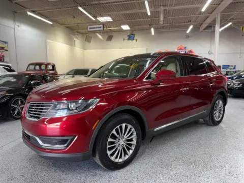 Red 2016 Lincoln MKX Select for sale in Troy, MI