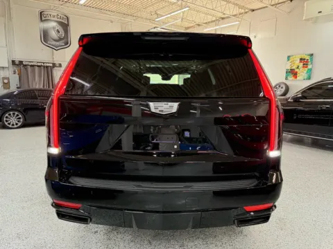 More photos of 2022 Cadillac Escalade ESV Sport Platinum at City of Cars, MI