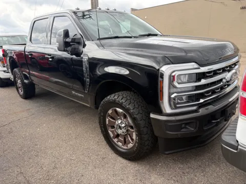 Black 2024 Ford F-250 King Ranch for sale in Troy, MI