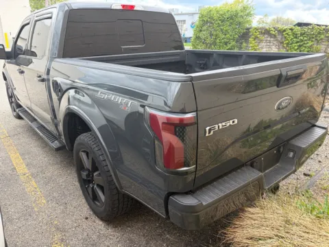 More photos of 2017 Ford F-150 XLT at City of Cars, MI