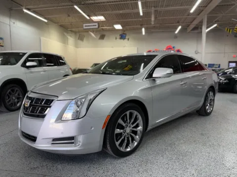 Silver 2017 Cadillac XTS Luxury for sale in Troy, MI