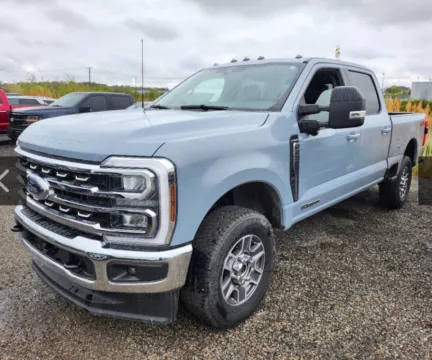 Gray 2024 Ford F-250 LARIAT for sale in Troy, MI
