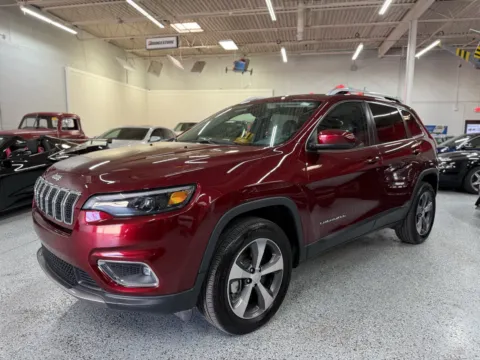 Red 2019 Jeep Cherokee Limited 4x4 for sale in Troy, MI