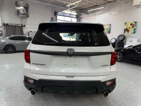 More photos of 2022 Honda Passport AWD EX-L at City of Cars, MI