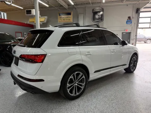 More photos of 2025 Audi Q7 Premium Plus 45 TFSI quattro Tiptronic at City of Cars, MI