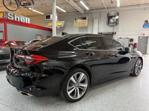 More photos of 2022 Acura TLX Platinum Elite at City of Cars, MI