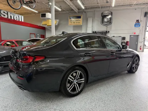 More photos of 2021 BMW 540i xDrive at City of Cars, MI