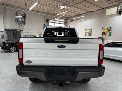 More photos of 2022 Ford F-250 King Ranch at City of Cars, MI