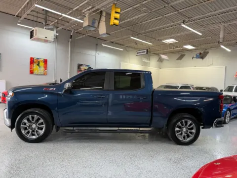 Photos of 2019 Chevrolet Silverado 1500 LT for sale in Troy, MI at City of Cars
