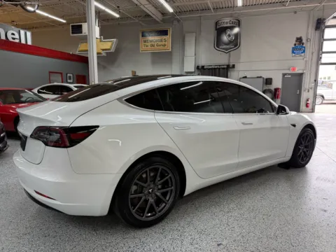 More photos of 2020 Tesla Model 3 Standard Range Rear-Wheel Drive at City of Cars, MI