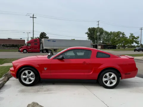 Photos of 2009 Ford Mustang V6 for sale in Troy, MI at City of Cars