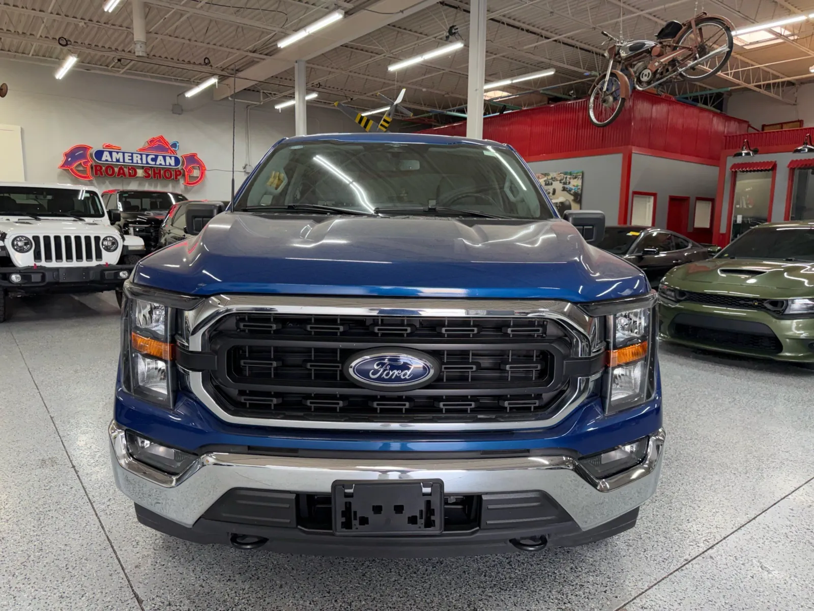 2023 Ford F-150 XLT - Photo 8