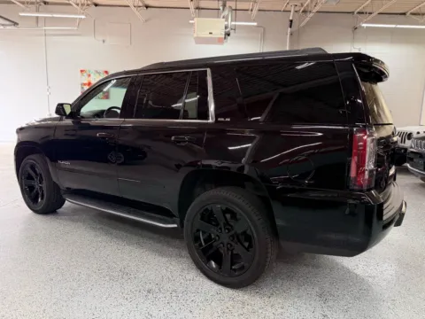 Another view of 2020 GMC Yukon 4WD SLE for sale in Troy, MI at City of Cars
