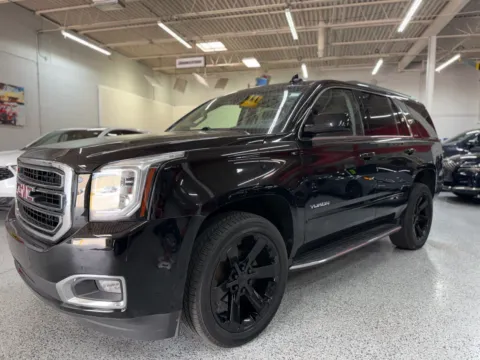 Black 2020 GMC Yukon 4WD SLE for sale in Troy, MI