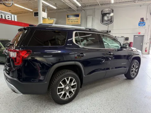 More photos of 2022 GMC Acadia SLE at City of Cars, MI