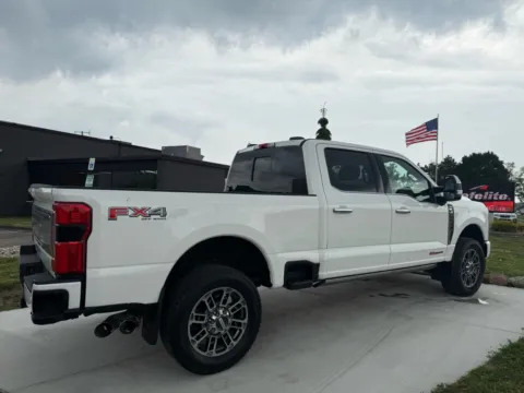 More photos of 2024 Ford F-250 Limited at City of Cars, MI