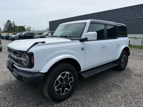 White 2025 Ford Bronco Outer Banks for sale in Troy, MI