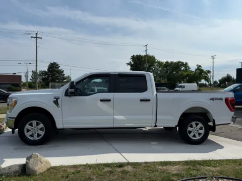 Photos of 2022 Ford F-150 XLT for sale in Troy, MI at City of Cars