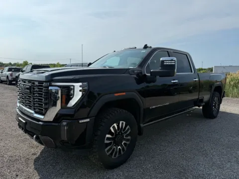 Black 2024 GMC Sierra 2500HD Denali Ultimate for sale in Troy, MI