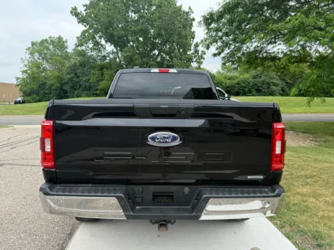 More photos of 2023 Ford F-150 XLT at City of Cars, MI