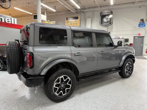 More photos of 2023 Ford Bronco Outer Banks at City of Cars, MI