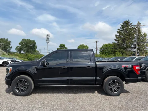 Photos of 2022 Ford F-150 LARIAT for sale in Troy, MI at City of Cars