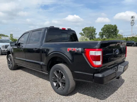Another view of 2022 Ford F-150 LARIAT for sale in Troy, MI at City of Cars
