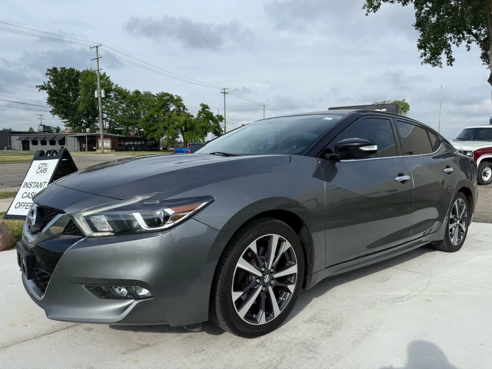 Gray 2016 Nissan Maxima 3.5 SV for sale in Troy, MI
