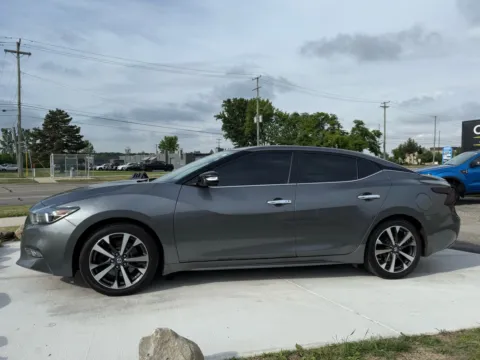 Photos of 2016 Nissan Maxima 3.5 SV for sale in Troy, MI at City of Cars