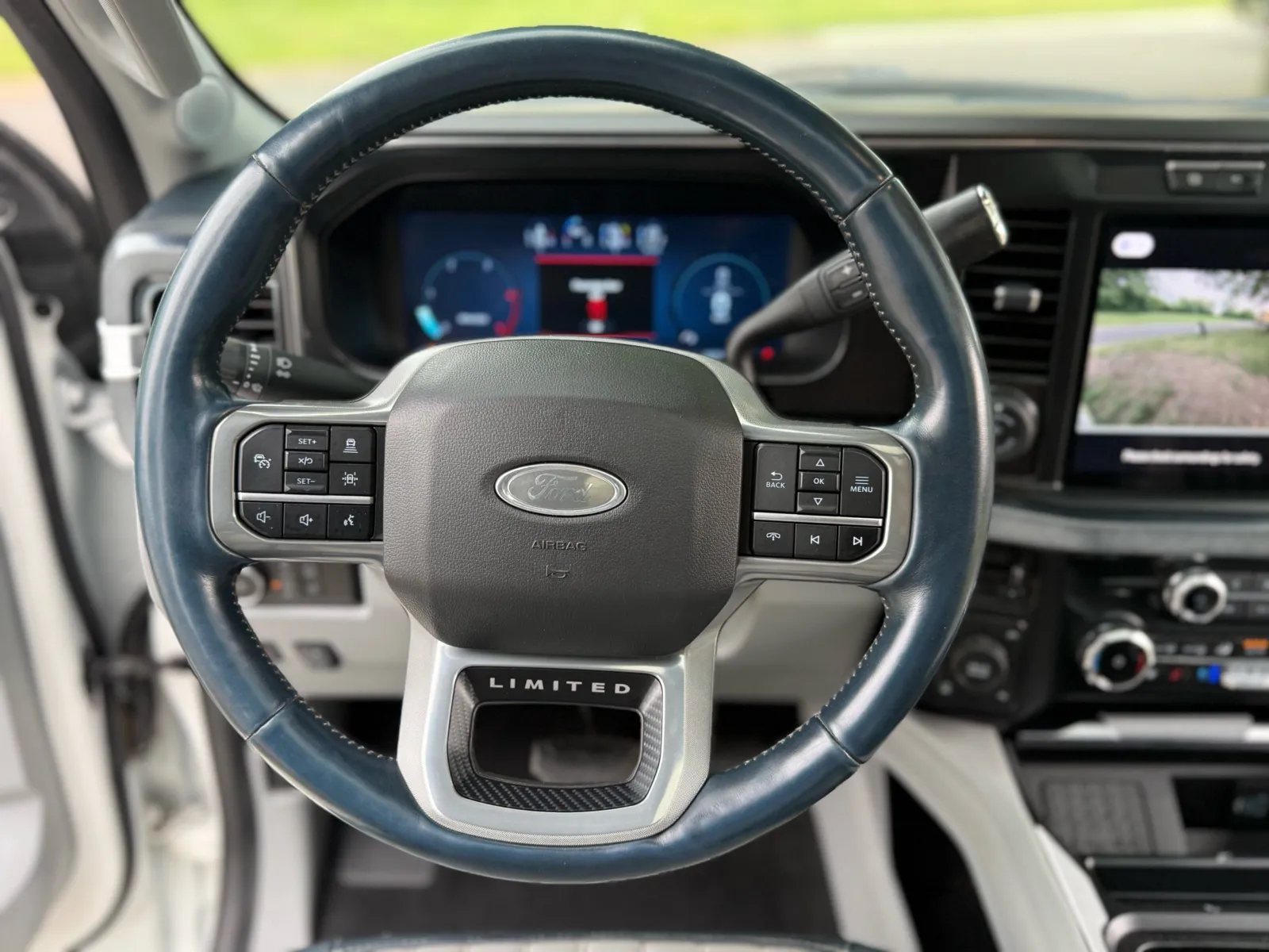 Ford F-250 photo 25