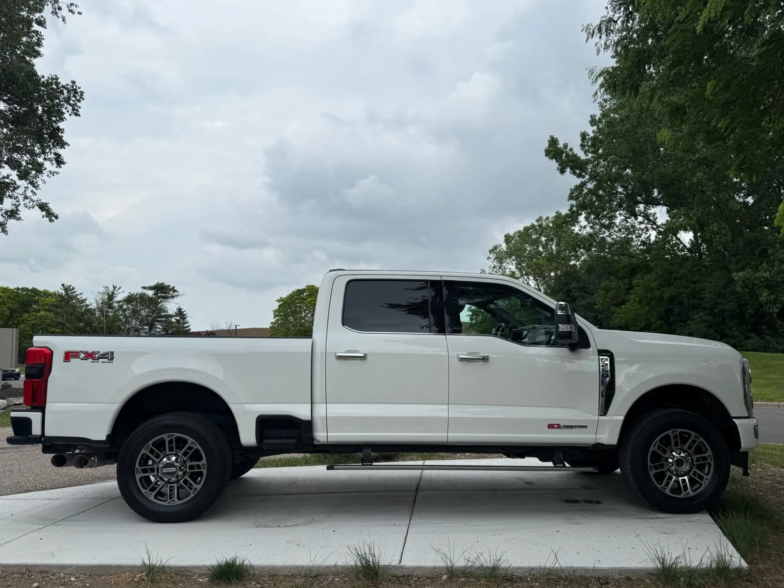 Ford F-250 photo 6