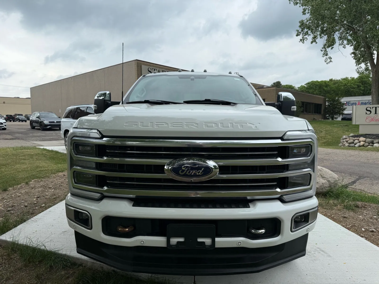 Ford F-250 photo 8