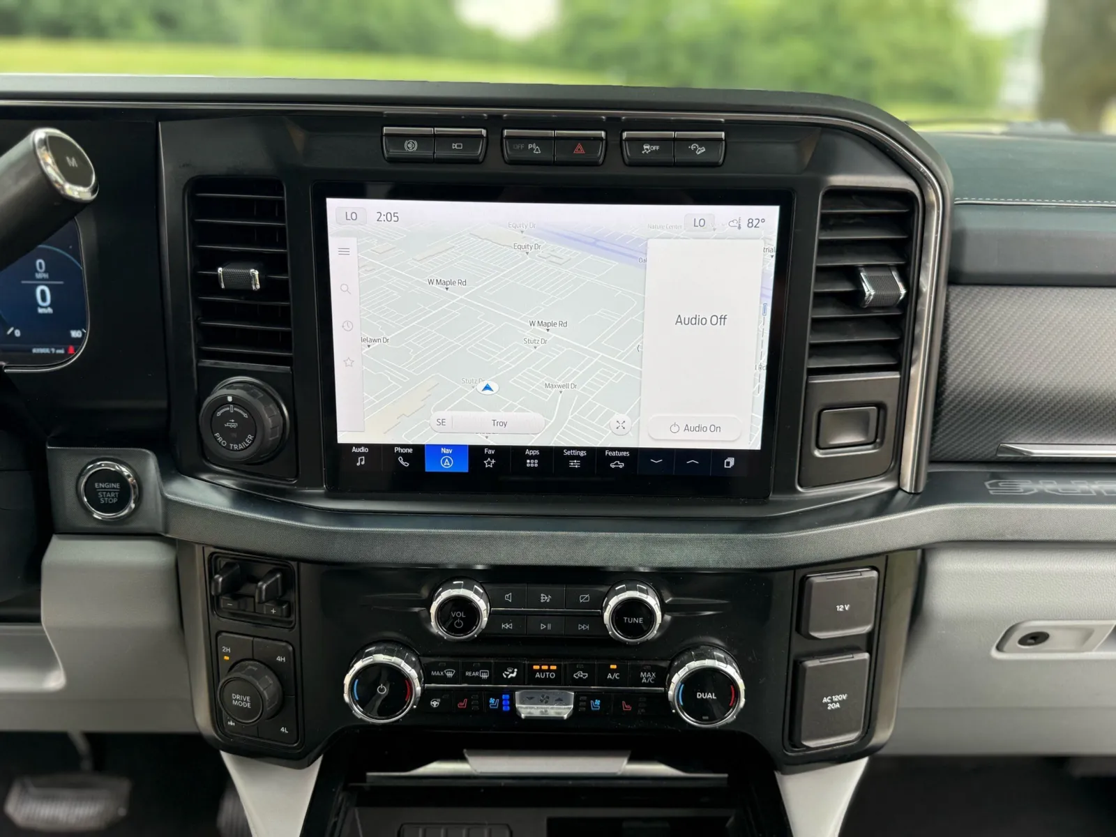 Ford F-250 photo 23