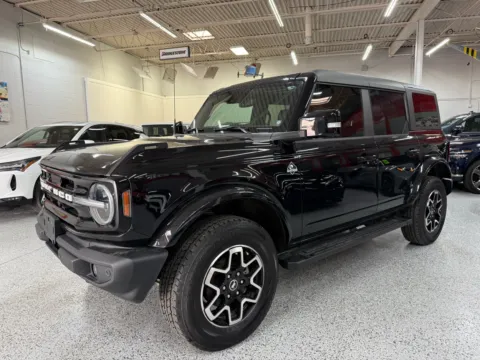 Black 2024 Ford Bronco Outer Banks for sale in Troy, MI