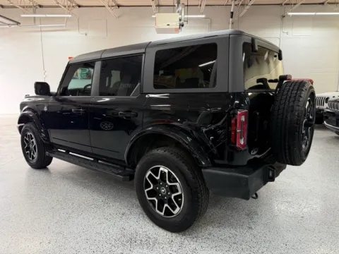 Another view of 2024 Ford Bronco Outer Banks for sale in Troy, MI at City of Cars
