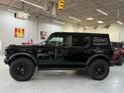 Photos of 2024 Ford Bronco Wildtrak for sale in Troy, MI at City of Cars