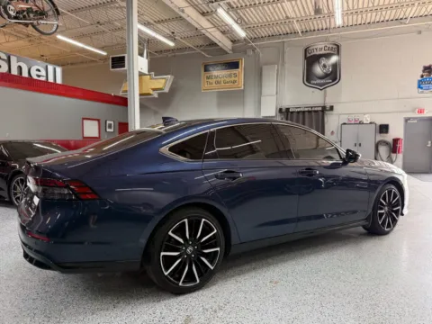 More photos of 2023 Honda Accord Hybrid Touring at City of Cars, MI