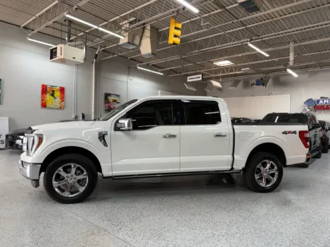 White 2023 Ford F-150 LARIAT for sale in Troy, MI