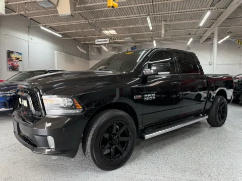 Black 2018 Ram 1500 Sport for sale in Troy, MI