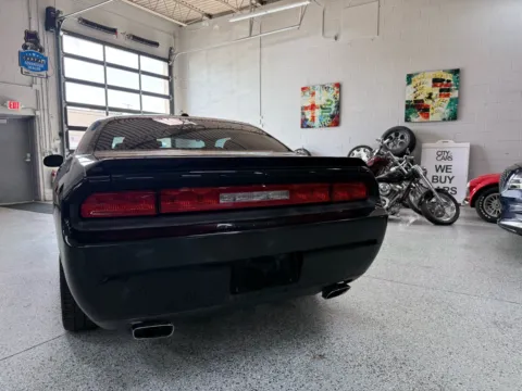 More photos of 2009 Dodge Challenger R/T at City of Cars, MI