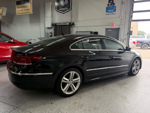 More photos of 2014 Volkswagen CC 2.0T R-Line at City of Cars, MI