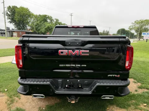 More photos of 2024 GMC Sierra 1500 AT4 at City of Cars, MI