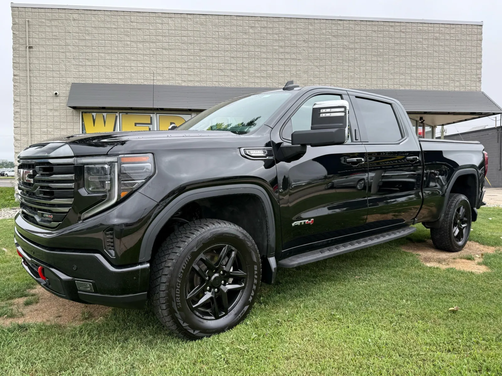 Black 2024 GMC Sierra 1500 AT4 for sale in Troy, MI