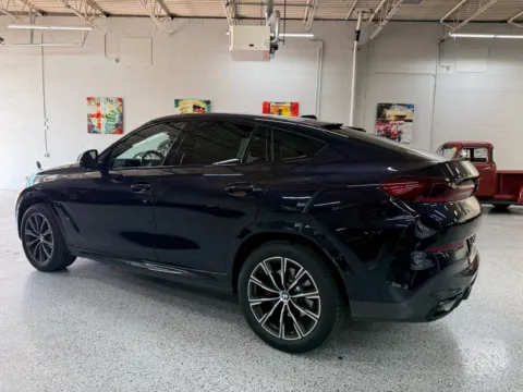 Another view of 2024 BMW X6 xDrive40i for sale in Troy, MI at City of Cars