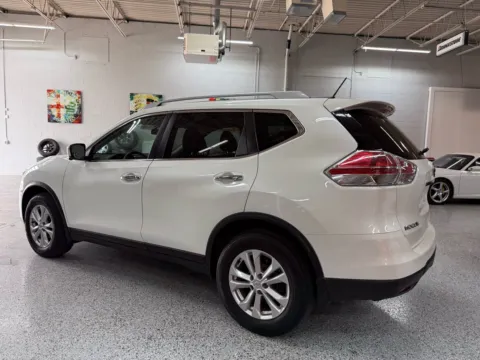 Another view of 2016 Nissan Rogue SV for sale in Troy, MI at City of Cars
