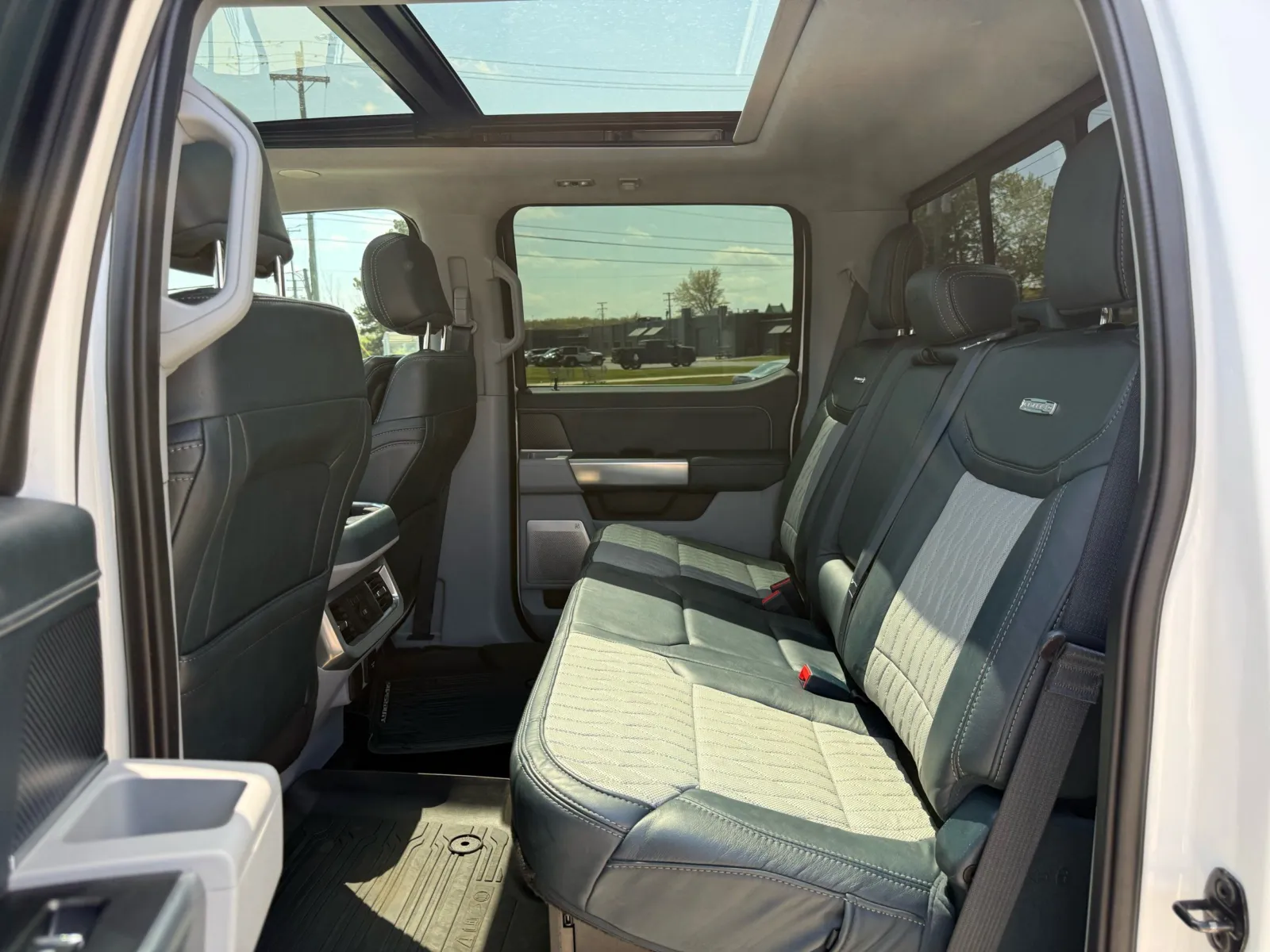 2023 Ford F-450 Super Duty XL - Photo 14